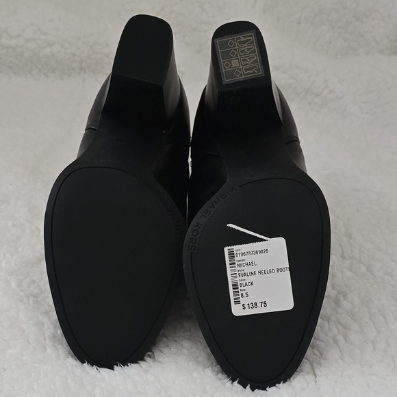 🍁 New! It's Fall, Y'all! Michael Kors Evaline Heeled Booties - Picture 12 of 16